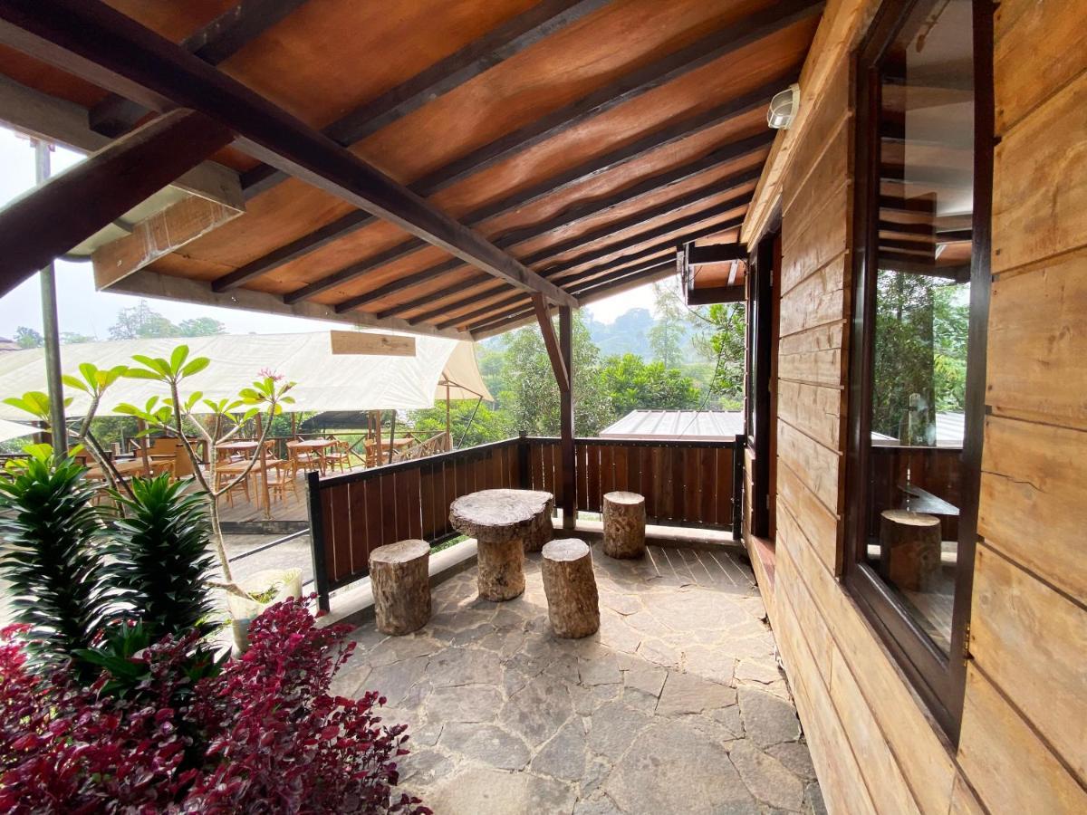 Shine River Ciwidey Exterior foto