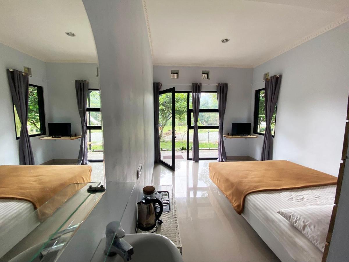 Shine River Ciwidey Exterior foto