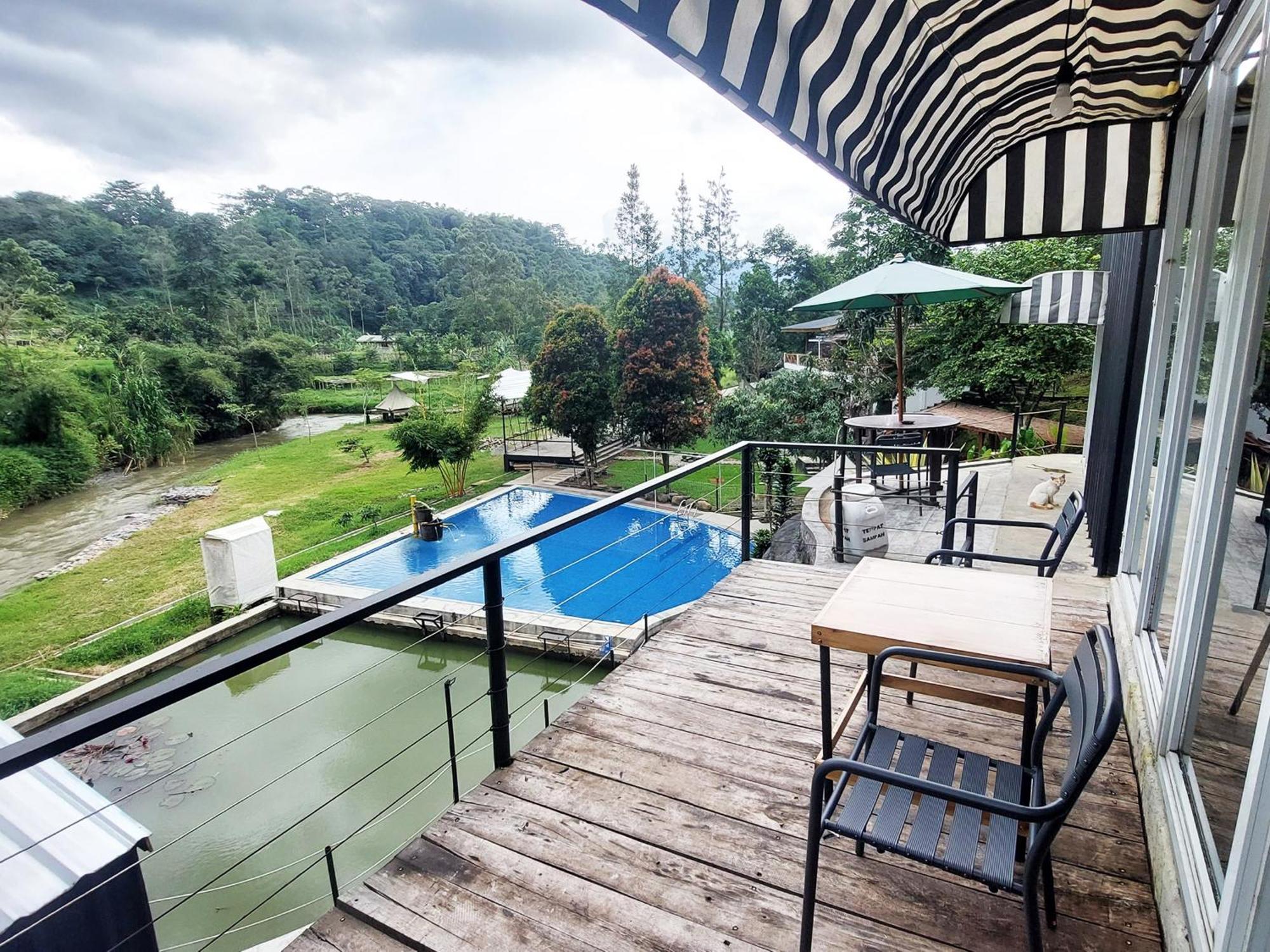 Shine River Ciwidey Exterior foto